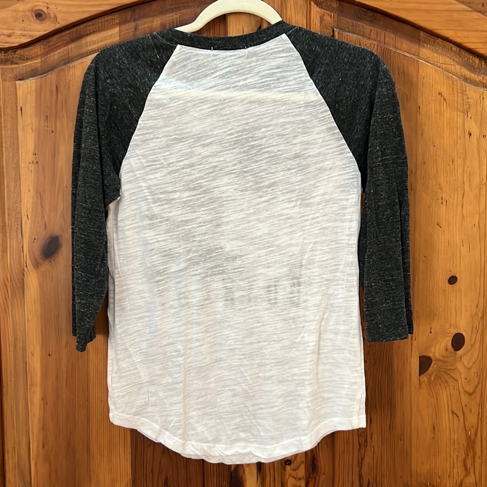 OutKast Raglan tee - Picture 2 of 3
